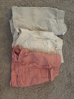 Kids Elastic-Waist Pull-On Shorts Pack in Cream and Dusty Rose